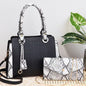 New Serpentine Stitching Fashion Combination Bags